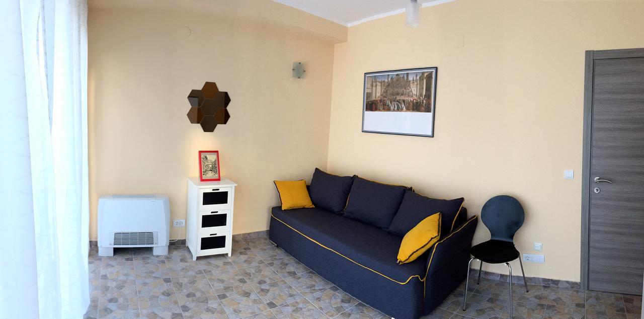 Patrick House Villa ติวัต ภายนอก รูปภาพ
